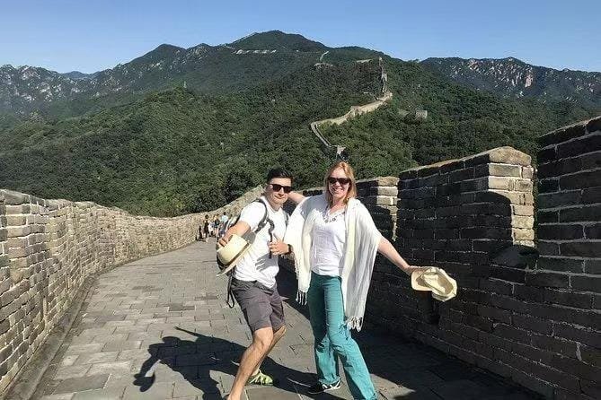 Beijing Capital Airport (PEK) to Mutianyu Great Wall by Private Car